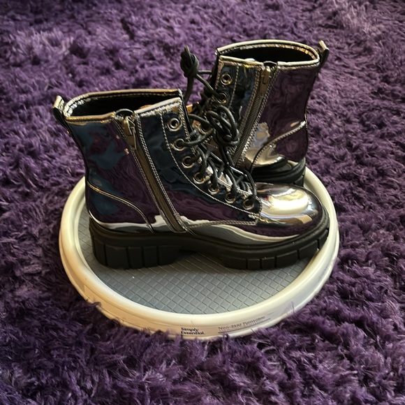 Girls Size 3 Steve Madden Pewter Boot Lace Up Zipper Sturdy and Inner Foam - Picture 8 of 14